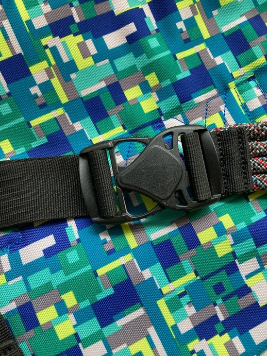 Kavu Geo-Print Sling Bag in Teal, Navy & Lime main image 3